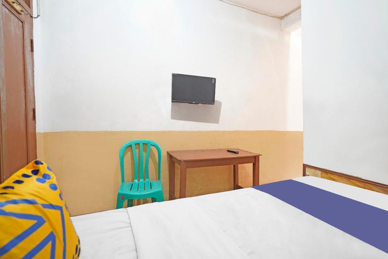 Spot On 91444 Hotel Arimbi Bandung Kültér fotó